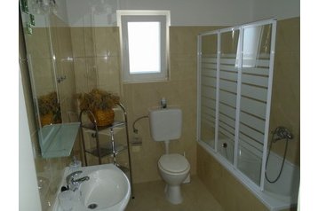 Chorwacja Privát Zadar, Zewnątrz